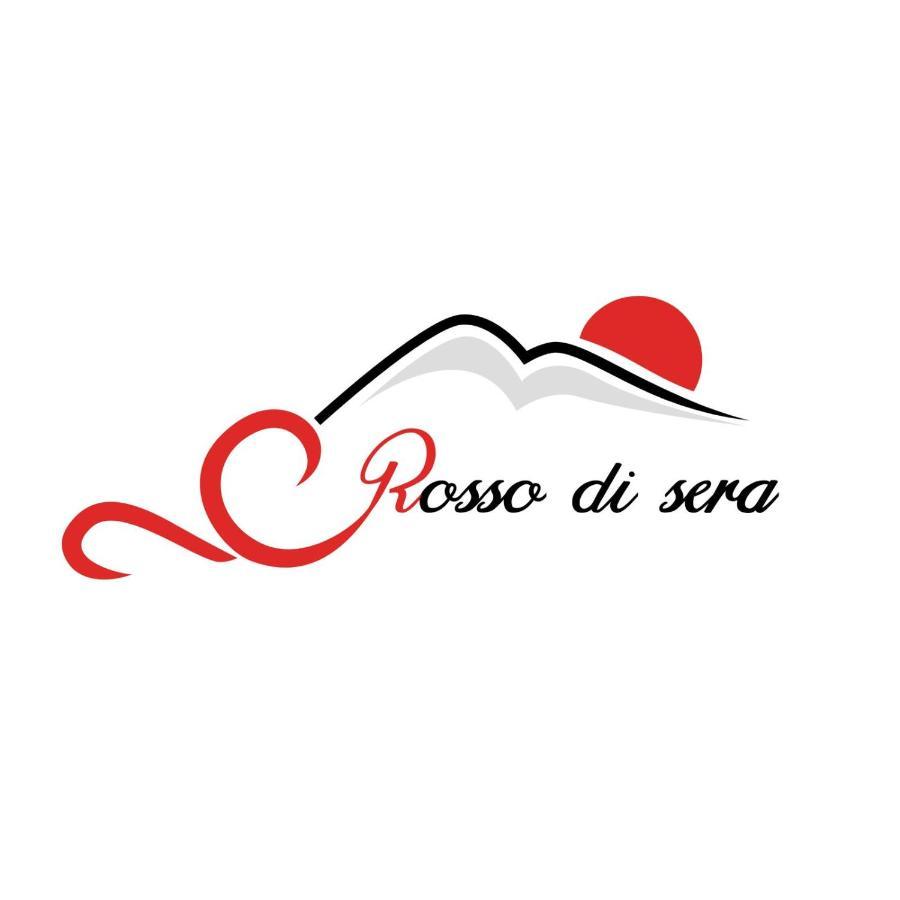 Rosso di sera Napoli Esterno foto